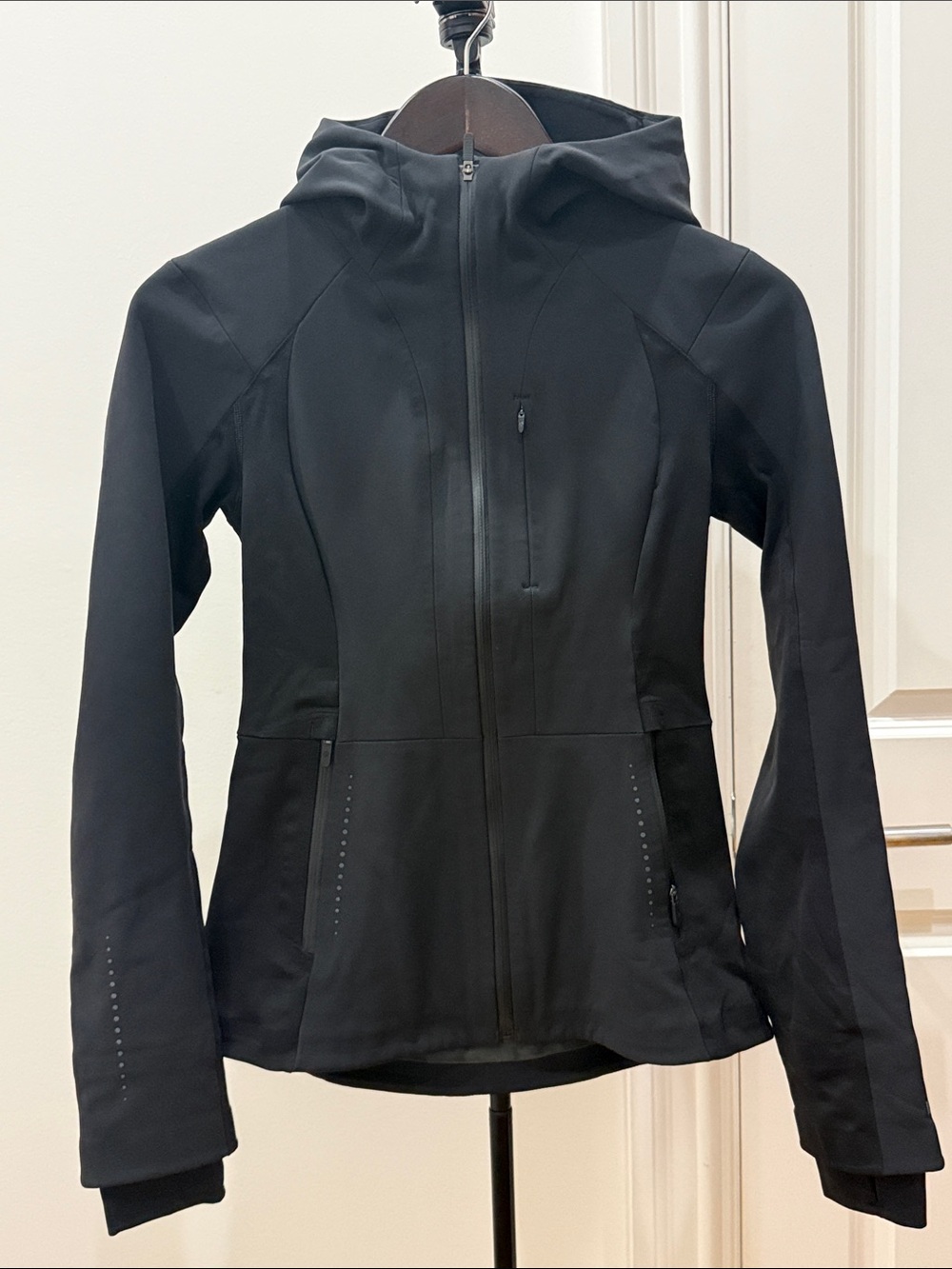 lululemon athletica “Cross Chill Performance” Black Jacket with Hood